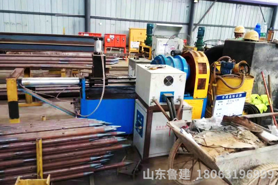 小導(dǎo)管尖頭機01