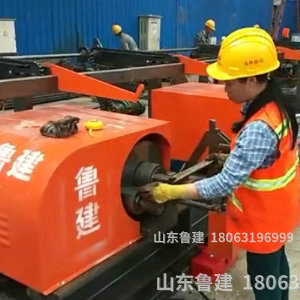 四川川交路橋有限責(zé)任公司成都至宜賓高速公路項(xiàng)目施工圖設(shè)計(jì)施工總承包ZCB3-4項(xiàng)目經(jīng)理部 彎曲中心